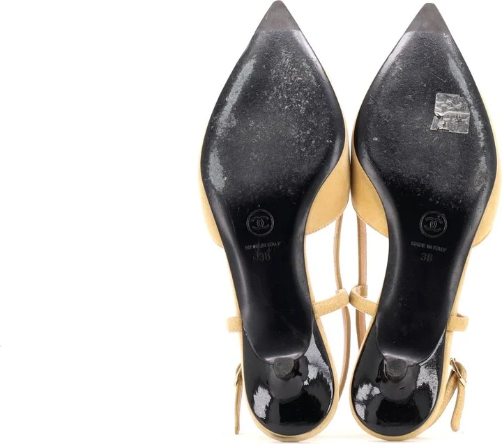 CHANEL Womenâs Pointed Cap Toe Slingback Kitten Heels Suede with Patent - Image 4