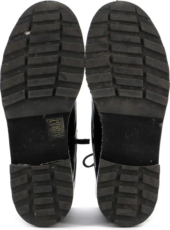 CHANEL Women's Cap Toe CC Chain Around Pearl Combat Boots Leather - Image 4