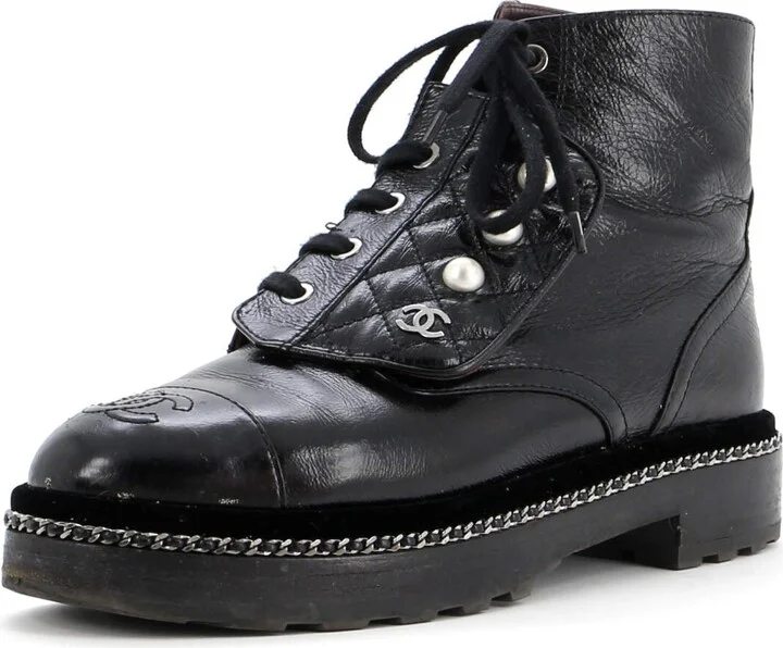 CHANEL Women's Cap Toe CC Chain Around Pearl Combat Boots Leather