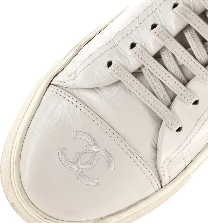 CHANEL Women's CC Bow Low Top Sneakers Leather - Image 5