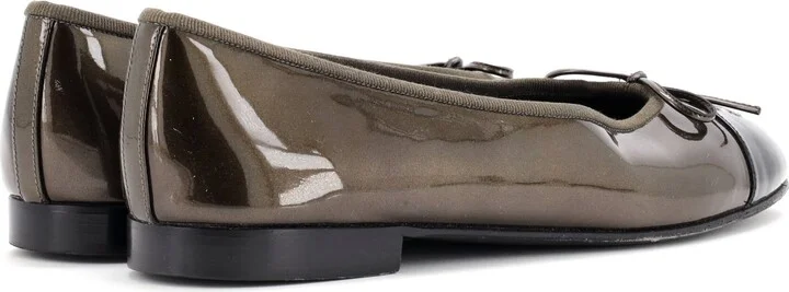CHANEL Women's CC Cap Toe Bow Ballerina Flats Patent - Image 3