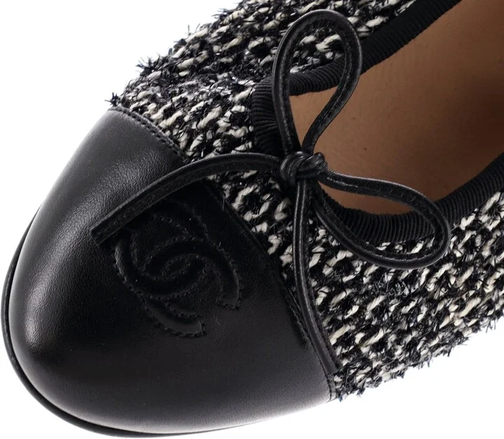 CHANEL Women's CC Cap Toe Bow Ballerina Flats Tweed with Leather - Image 5
