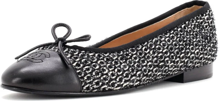 CHANEL Women's CC Cap Toe Bow Ballerina Flats Tweed with Leather