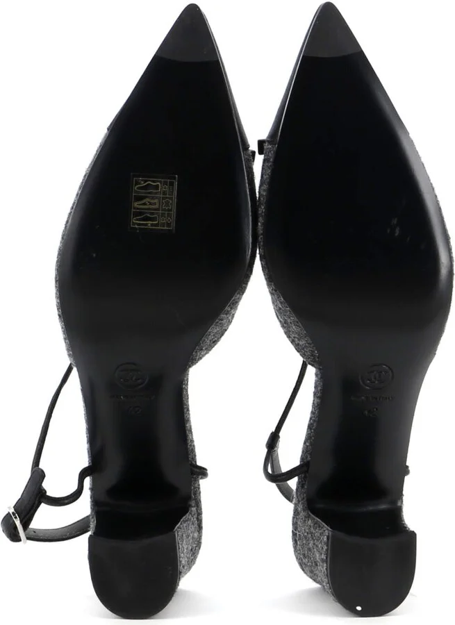 CHANEL Women's CC Cap Toe Bow Slingback Pumps Tweed and Satin - Image 4