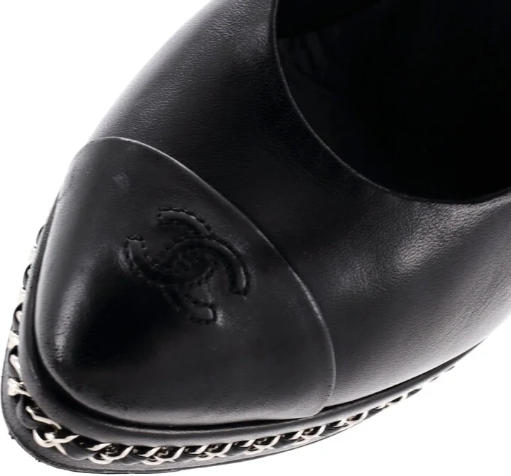 CHANEL Women's CC Cap Toe Chain Around Pumps Leather - Image 5