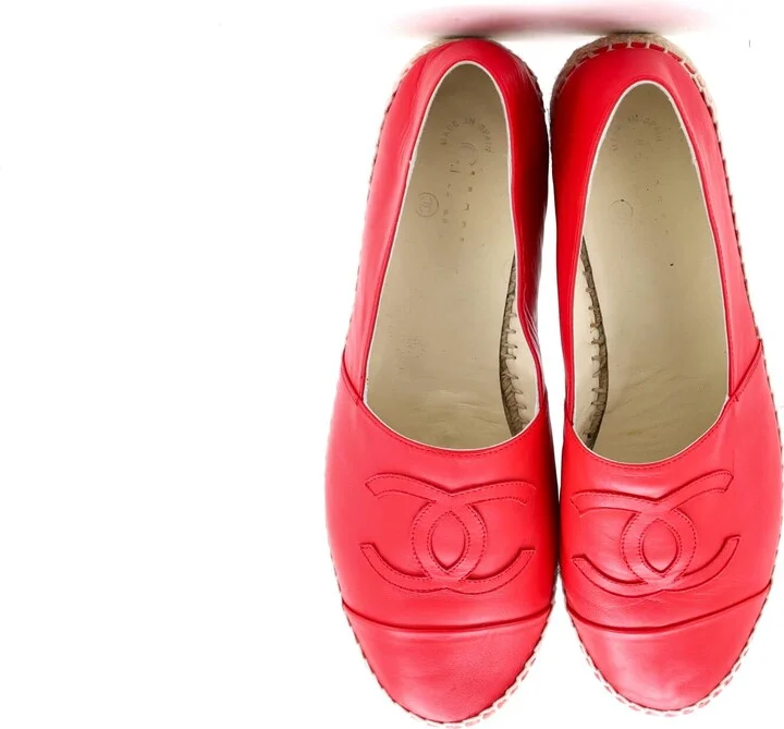 CHANEL Women's CC Cap Toe Espadrilles Leather - Image 2