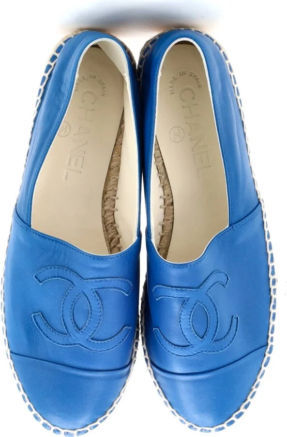 CHANEL Women's CC Cap Toe Espadrilles Leather - Image 2