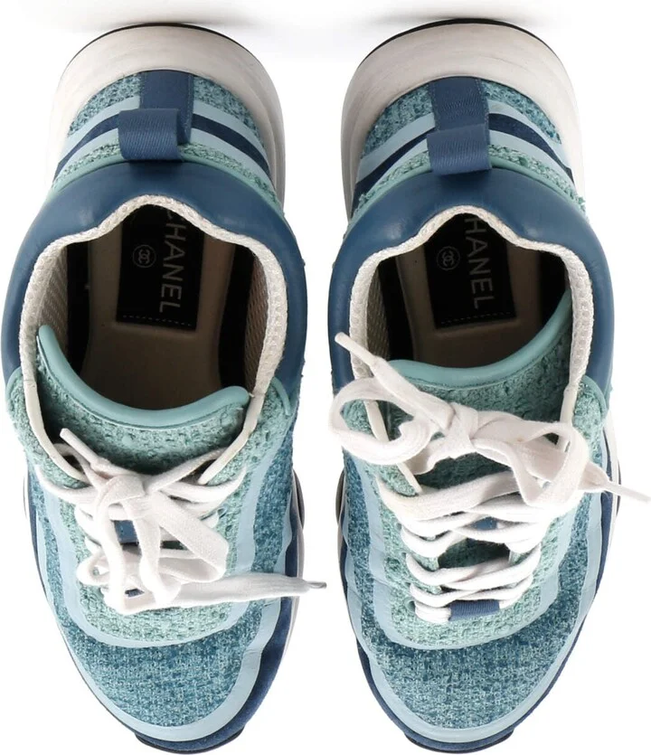 CHANEL Women's CC Cap Toe Logo Sneakers Suede and Tweed - Image 2