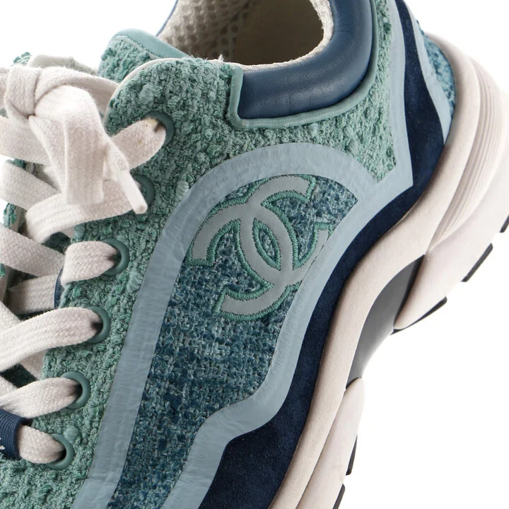 CHANEL Women's CC Cap Toe Logo Sneakers Suede and Tweed - Image 5