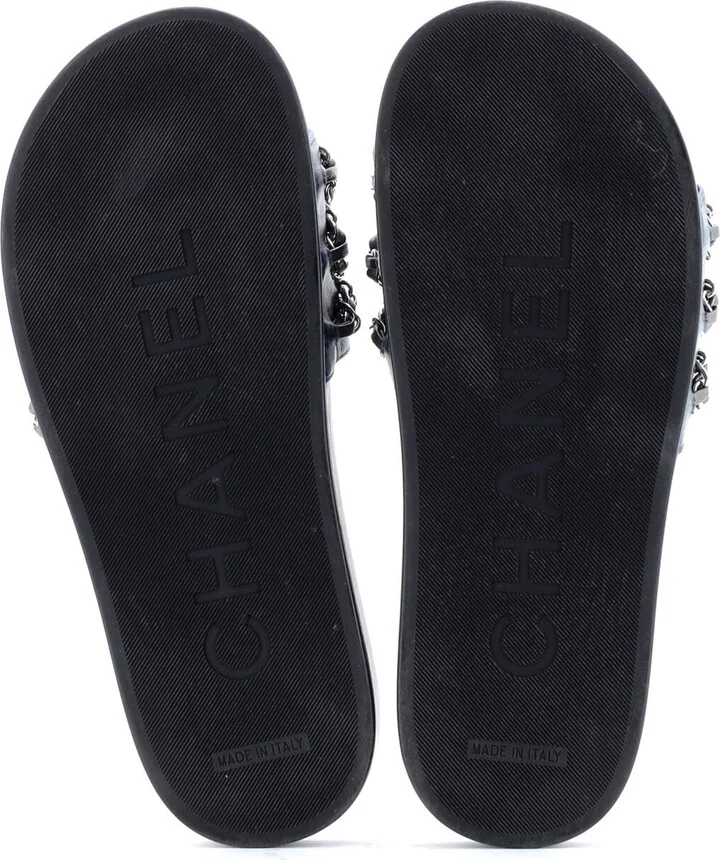 CHANEL Women's CC Chain Slide Sandals Leather and Metal - Image 4