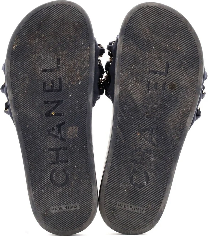 CHANEL Women's CC Chain Slide Sandals Satin - Image 4