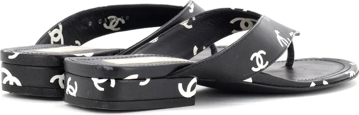 CHANEL Women's CC Coco Beach Thong Sandals Printed Leather - Image 3