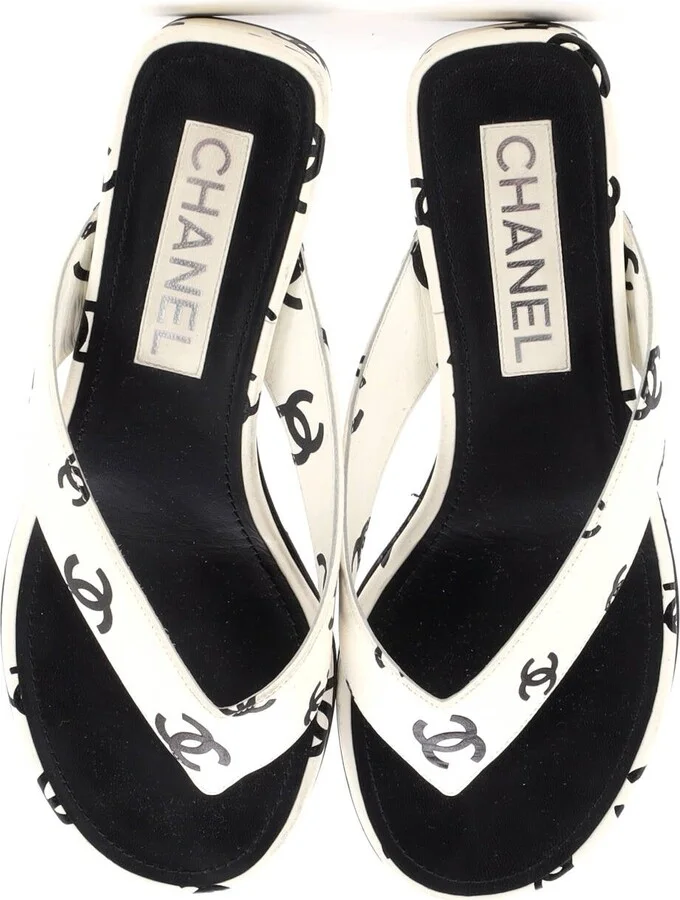 CHANEL Women's CC Coco Beach Thong Sandals Printed Leather - Image 2