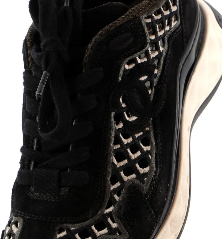 CHANEL Women's CC Embroidery Sneakers Calfskin and Suede - Image 5