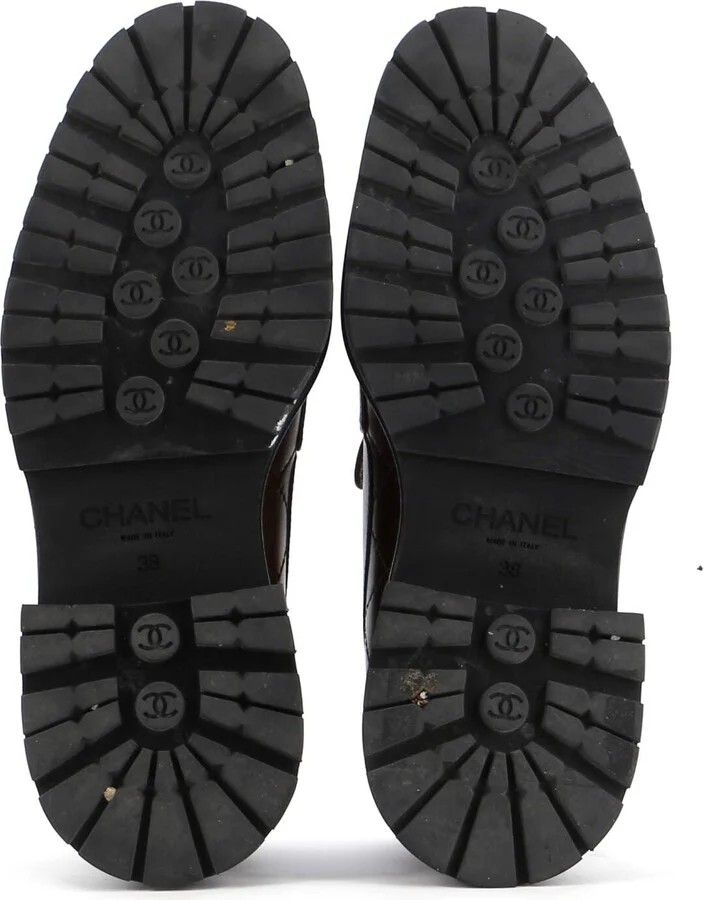 CHANEL Women's CC Loafers Quilted Leather - Image 4
