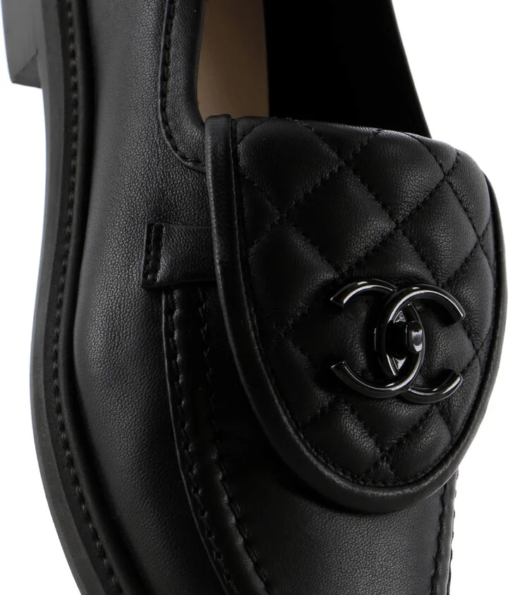 CHANEL Women's CC Loafers Quilted Leather - Image 5
