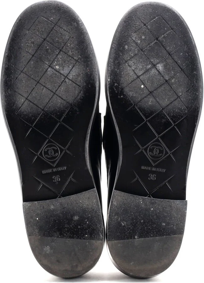 CHANEL Women's CC Loafers Quilted Leather - Image 4