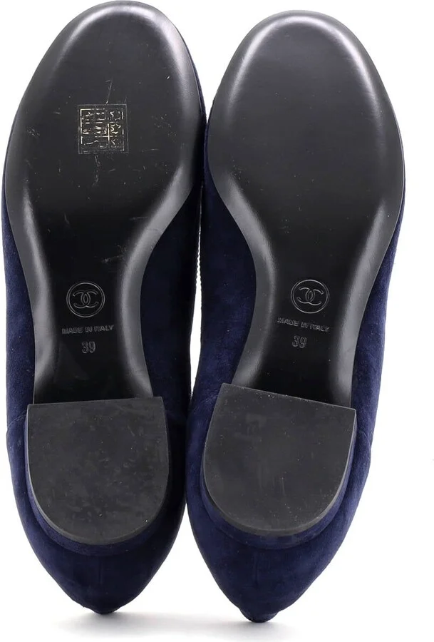 CHANEL Women's CC Loafers Suede - Image 4