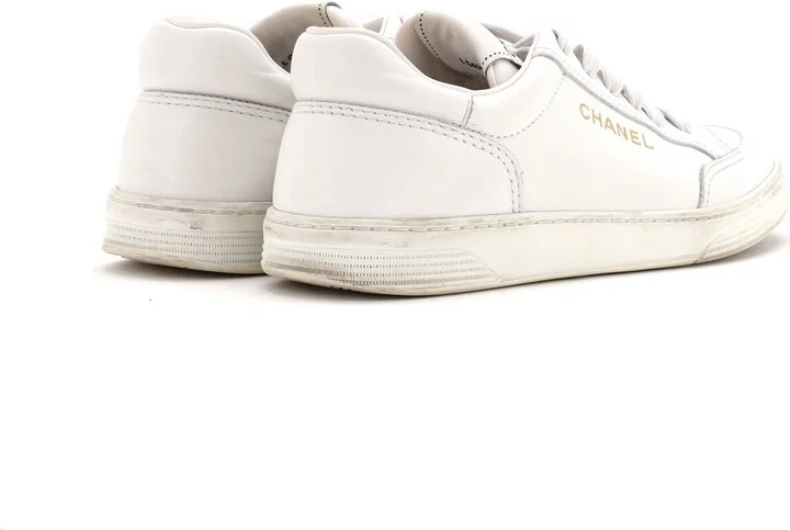 CHANEL Women's CC Logo Low-Top Sneakers Leather - Image 3