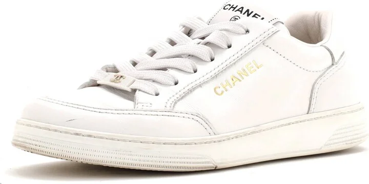CHANEL Women's CC Logo Low-Top Sneakers Leather