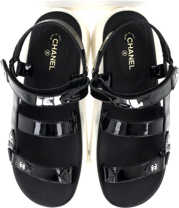 CHANEL Women's CC Logo Strappy Slingback Platform Sandals Patent - Image 2