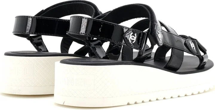 CHANEL Women's CC Logo Strappy Slingback Platform Sandals Patent - Image 3