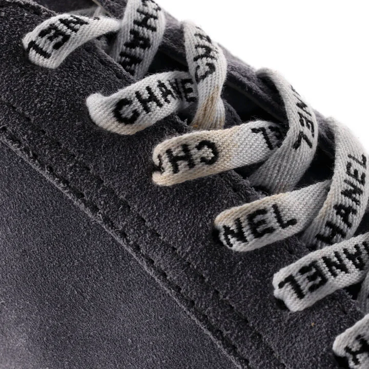 CHANEL Women's CC Low-Top Flat Runner Sneakers Suede - Image 6
