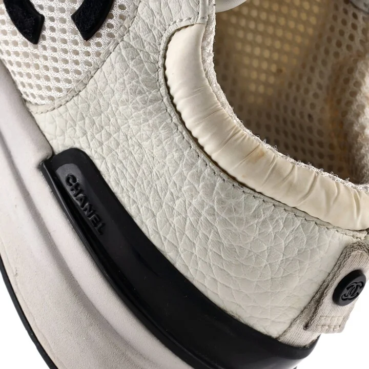 CHANEL Women's CC Low-Top Sneakers Leather and Mesh - Image 6