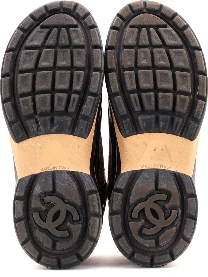 CHANEL Women's CC Low-Top Sneakers Mesh and Laminated Leather - Image 4