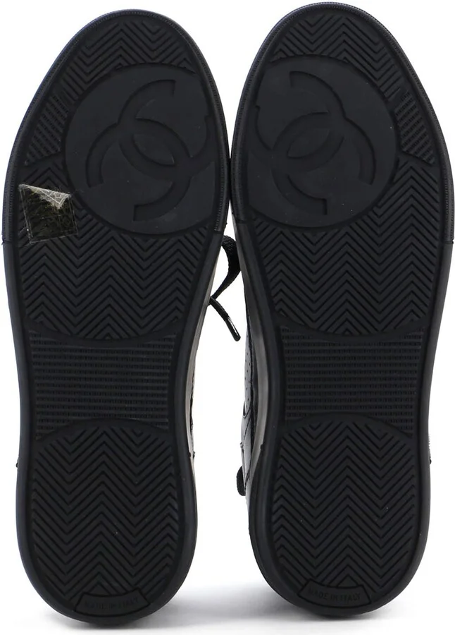 CHANEL Women's CC Low-Top Sneakers Perforated Leather - Image 4