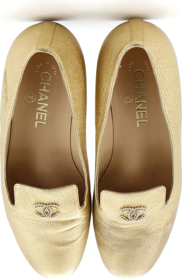CHANEL Women's CC Mocassin Loafers Leather with Metal - Image 2