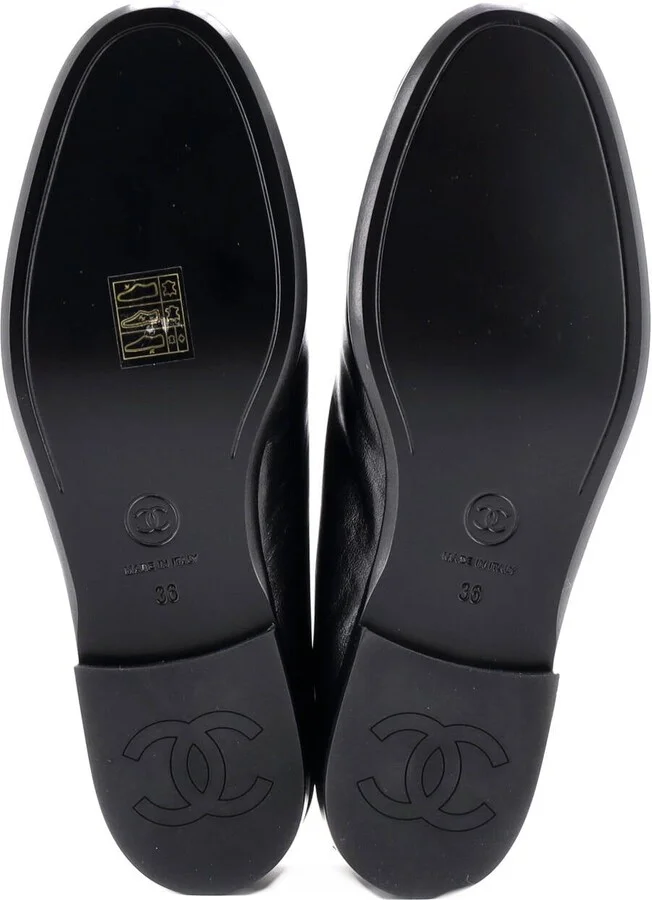 CHANEL Women's CC Mocassin Loafers Leather with Metal - Image 4