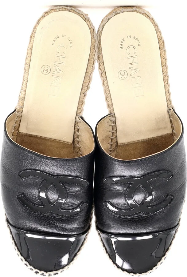 CHANEL Women's CC Mule Espadrilles Leather - Image 2