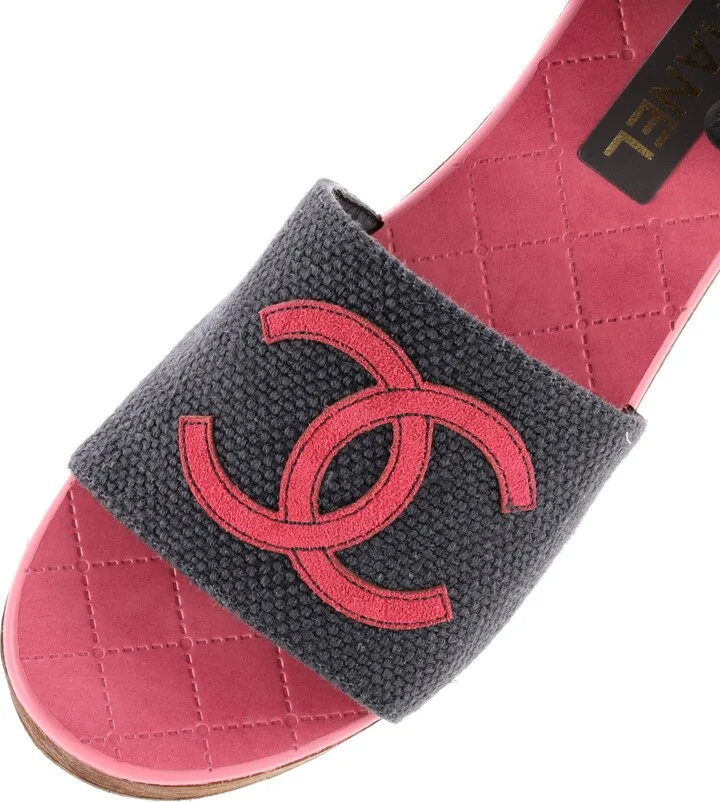 CHANEL Women's CC Mule Sandals Canvas and Wood - Image 5