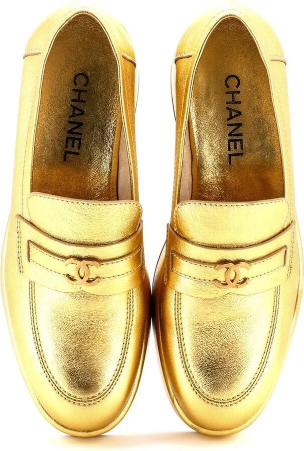 CHANEL Women's CC Platform Loafers Leather - Image 2