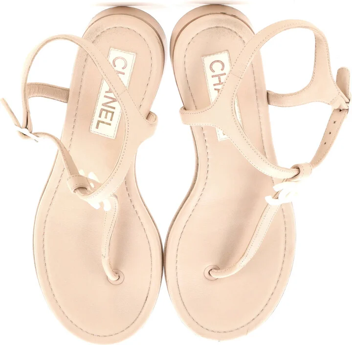 CHANEL Women's CC Thong Sandals Leather - Image 2