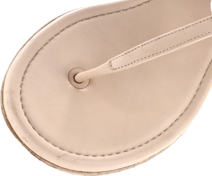 CHANEL Women's CC Thong Sandals Leather - Image 5