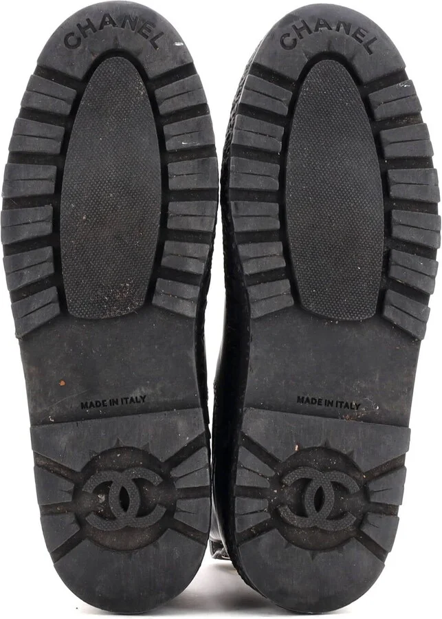 CHANEL Women's CC Turnlock Cap Toe Chelsea Boots Leather - Image 4