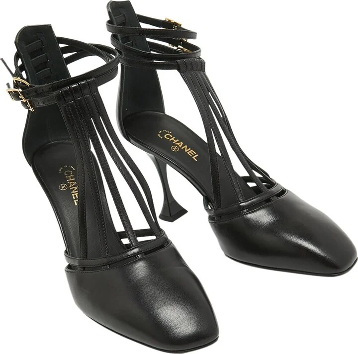 Chanel Women's Leather Pump, Size 40 (Authentic Pre-Loved)