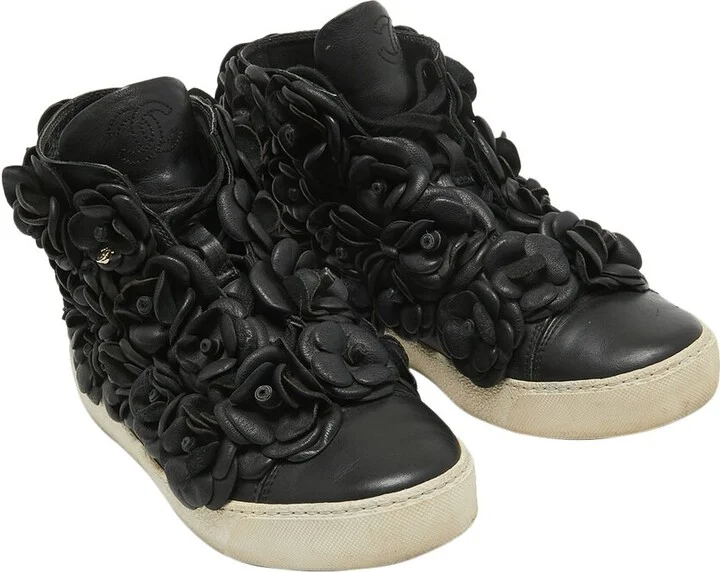 Chanel Women's Leather Sneaker, Size 38.5 (Authentic Pre-Loved)