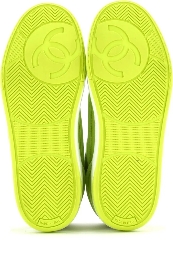 CHANEL Women's Logo Low-Top Sneakers Fabric - Image 4