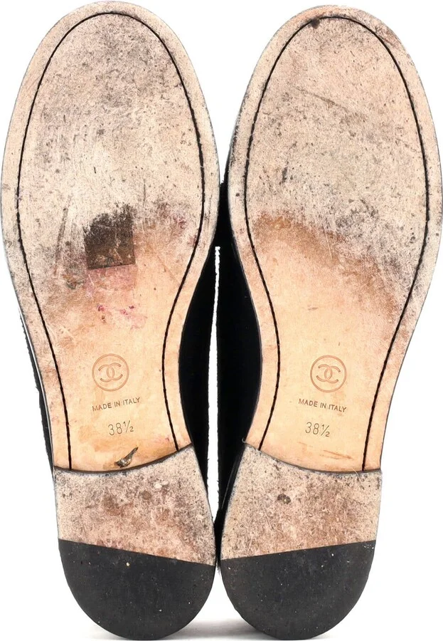 CHANEL Women's Medallion Loafers Tweed - Image 4