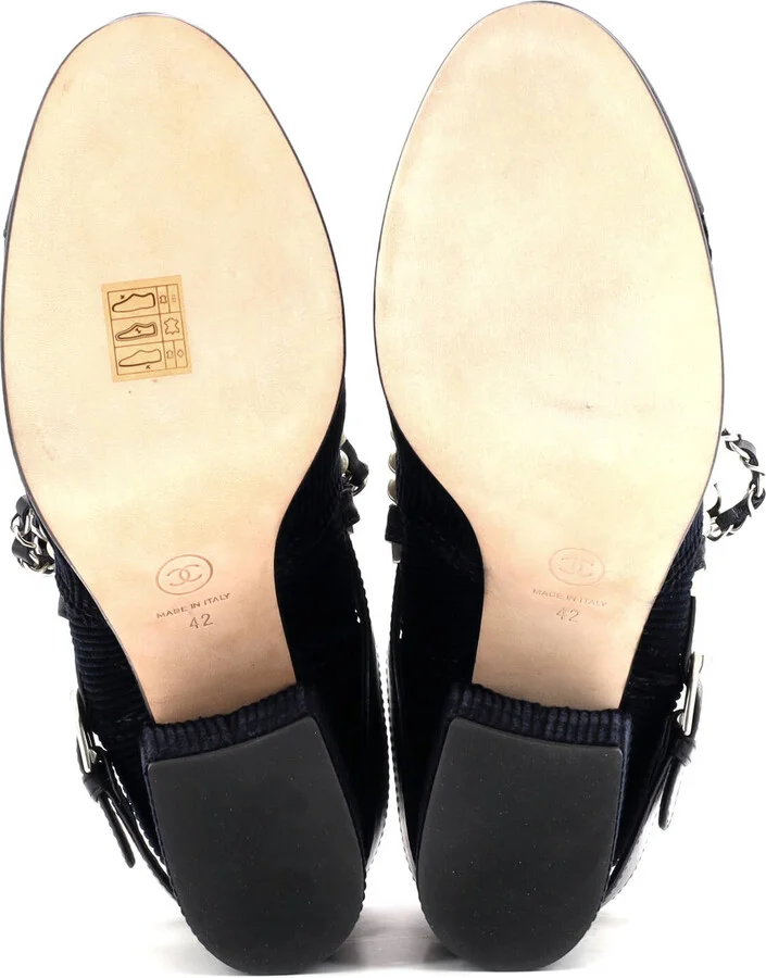 CHANEL Women's Pearl Chain Strap Ankle Boots Corduroy - Image 4