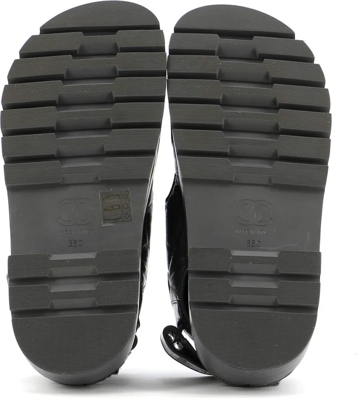 CHANEL Women's Velcro Dad Sandals Leather and Shearling - Image 4