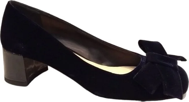 Chantal Bow Detailed Pumps