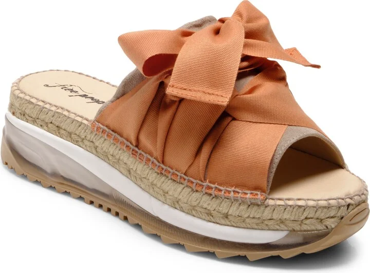 Chapmin Sport Platform Sandal