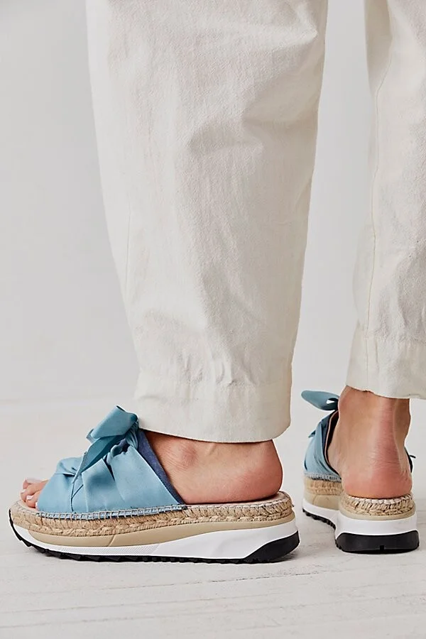 Chapmin Sport Sandals - Image 3