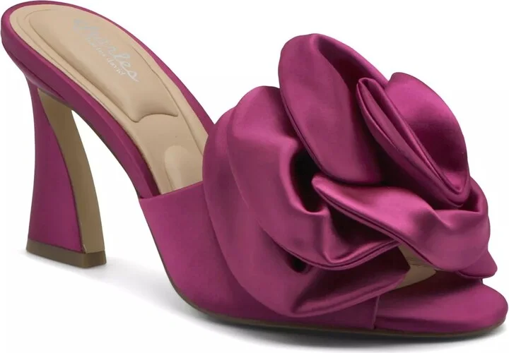 Charles by Charles David Kimchi Sandal