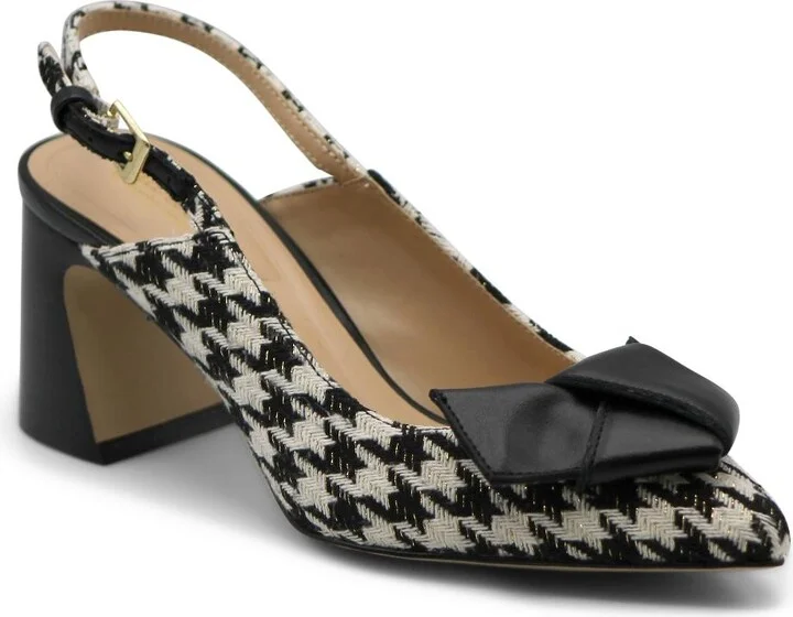 Charles by Charles David Womens Aerinne