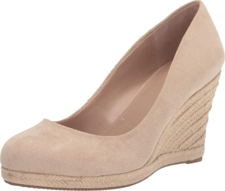 Charles by Charles David Women's Simple Pump
